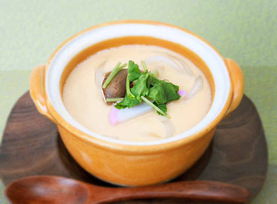 料理写真:牡蠣だし醤油の小田巻蒸し