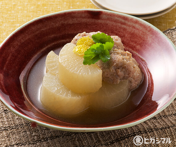 鶏だんごと大根の煮物