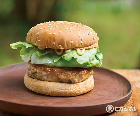 豆腐鶏つくねの和風ハンバーガー