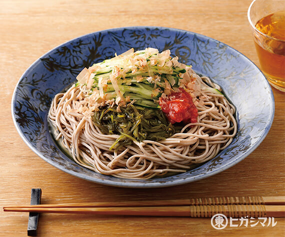 めかぶときゅうりのさっぱり梅そば